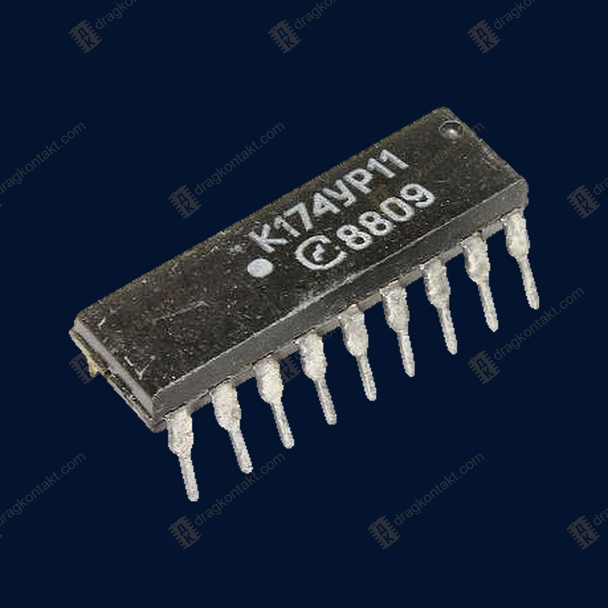 К174УР11 — соответствующее исполнение.